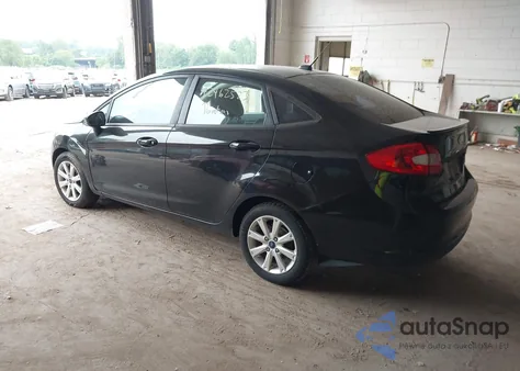 2012 Ford Fiesta Se из США, поврежденный, VIN 3FADP4BJ5CM137792